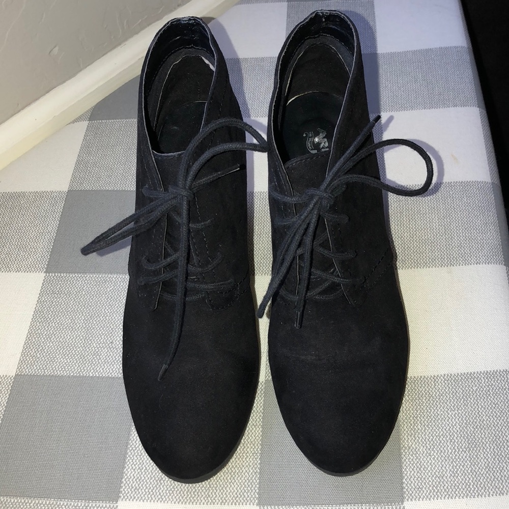 Super Cute Black Booties